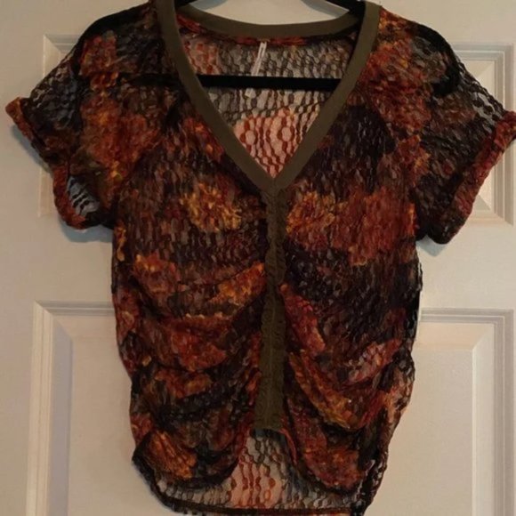 NWT Free People Solana XS Lace V-Neck Floral Top Stretch Floral $68 - Picture 3 of 5
